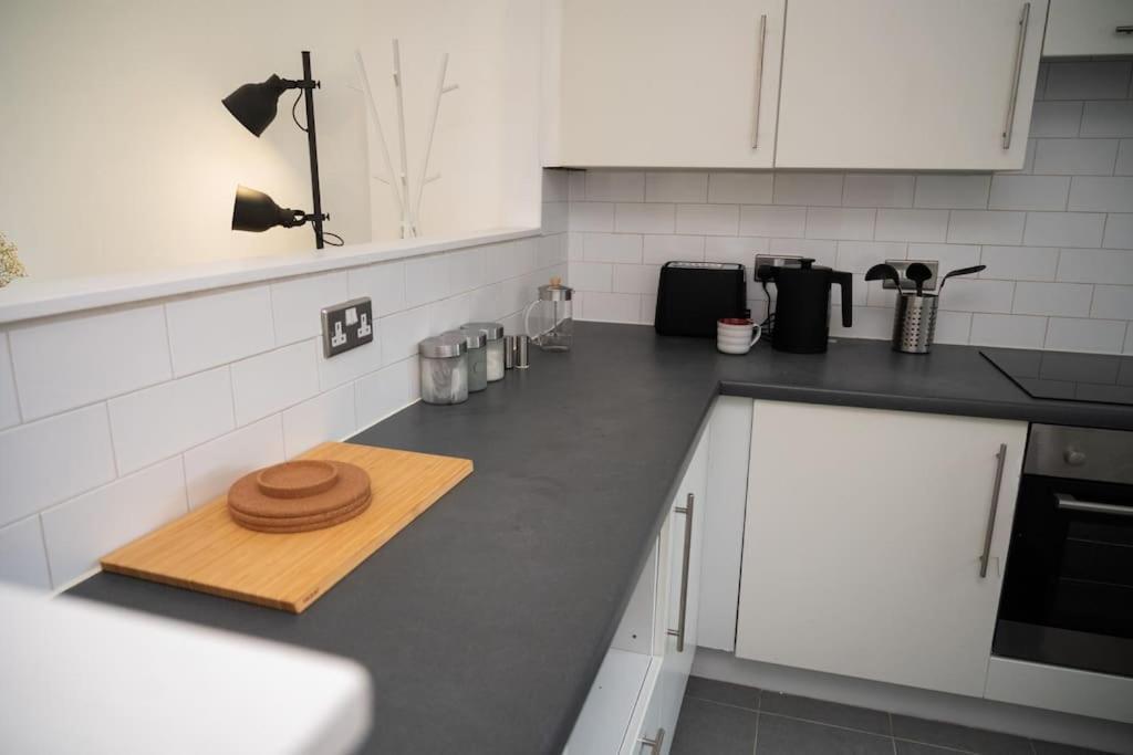 2 Bed Apt In Leeds City Centre المظهر الخارجي الصورة